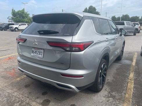 Used 2024 Mitsubishi Outlander SE AWD/4WD image 6