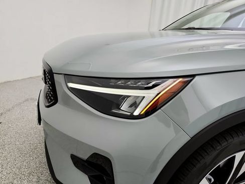 New 2026 Volvo XC40 B5 Plus w/ Climate Package AWD/4WD image 26
