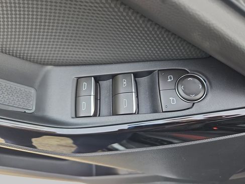 New 2026 Chevrolet Equinox RS FWD image 30