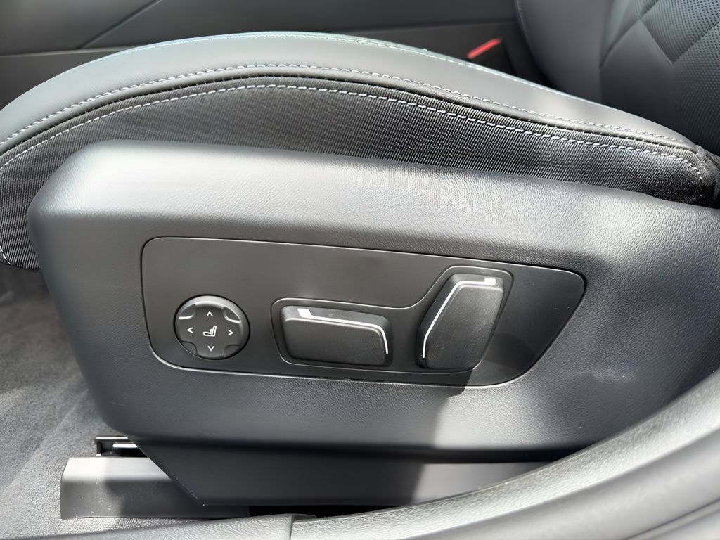 New 2027 BMW 530i w/ Premium Package RWD image 11