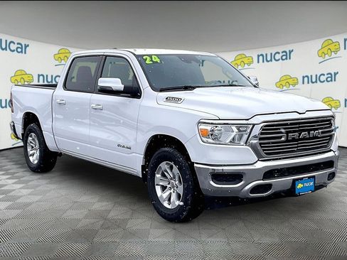 Used 2024 RAM 1500 Laramie AWD/4WD image 1