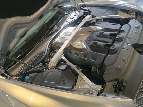 Used 2020 Bentley Continental GT image 34