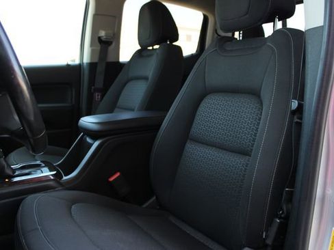 Used 2019 GMC Canyon SLE w/ SLE Convenience Package AWD/4WD image 18