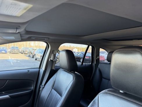 Used 2011 Ford Edge SEL w/ 202A Rapid Spec Order Code image 15
