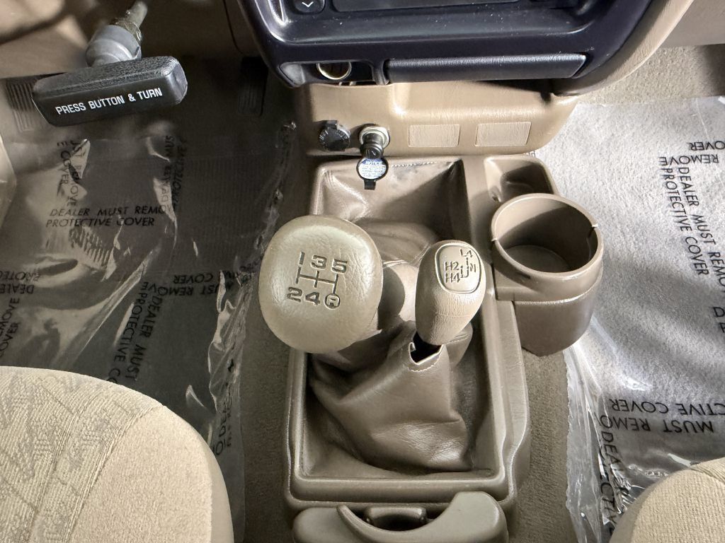 Used 2003 Toyota Tacoma 4x4 Xtracab image 28