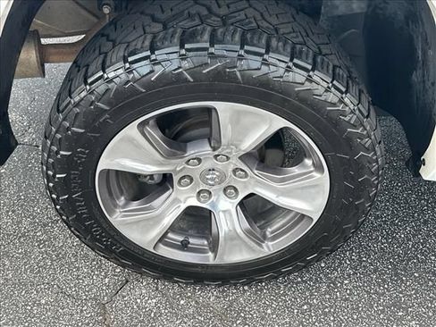 Used 2021 RAM 1500 Laramie AWD/4WD image 36