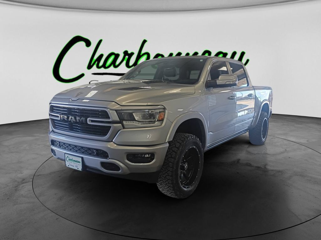 Used 2019 RAM 1500 Laramie AWD/4WD image 1