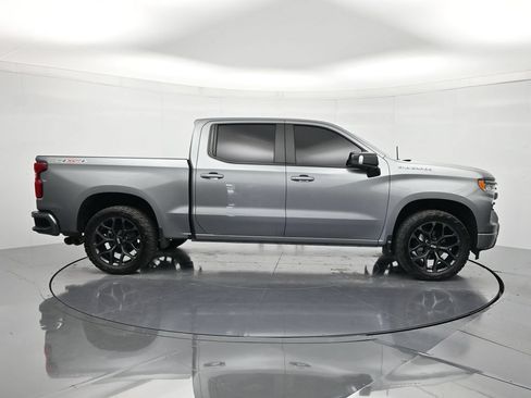 Used 2025 Chevrolet Silverado 1500 RST w/ Convenience Package II AWD/4WD image 4