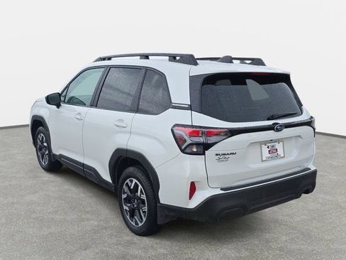 Certified 2026 Subaru Forester Premium w/ Base/Premium Package AWD/4WD image 7
