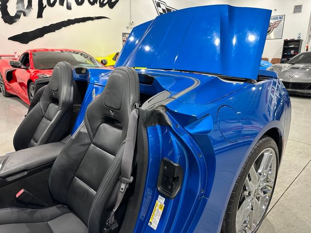Used 2014 Chevrolet Corvette Stingray Convertible w/ 2LT Preferred Equipment Group RWD image 28