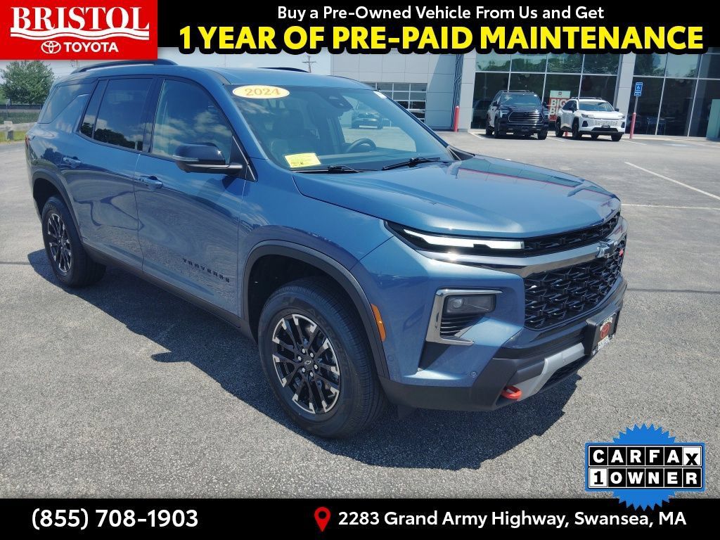 Used 2024 Chevrolet Traverse Z71 w/ Enhanced Driving Package AWD/4WD image 1