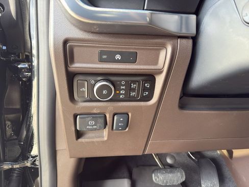 New 2025 Ford F150 King Ranch w/ FX4 Off-Road Package image 16