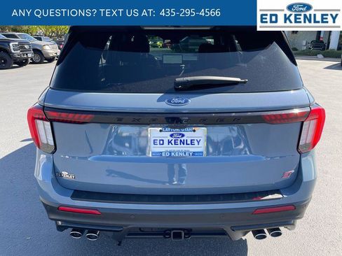 Used 2025 Ford Explorer ST w/ Sun And Sound Package AWD/4WD image 32
