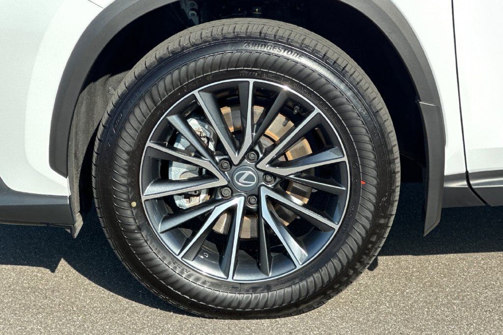 Certified 2026 Lexus NX 350h AWD w/ Accessory Package (2T) image 25