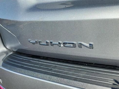 New 2026 GMC Yukon XL Elevation image 6