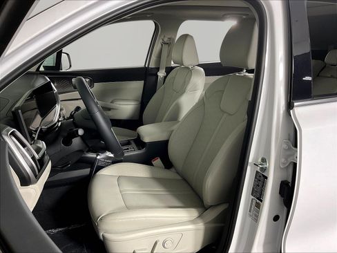 New 2026 Kia Sorento S w/ S Panoramic Sunroof Package AWD/4WD image 17