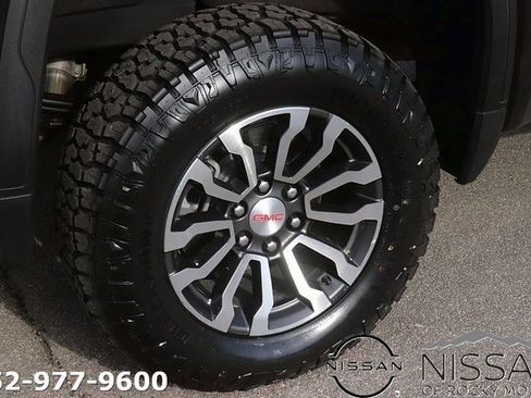 Used 2023 GMC Sierra 1500 AT4 w/ AT4 Premium Package image 8