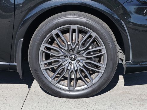 Used 2023 Lexus RX 500h F Sport w/ Cold Area Package image 11