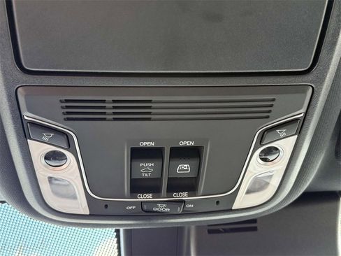 Used 2024 Honda Ridgeline TrailSport image 15