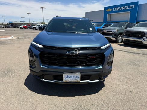 Used 2025 Chevrolet Equinox RS AWD/4WD image 2