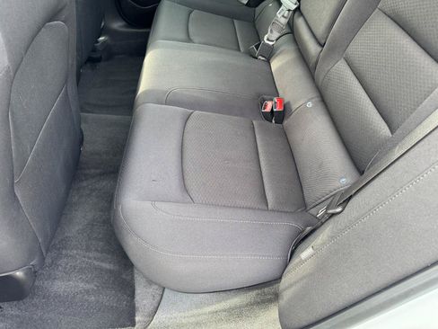 Used 2024 Chevrolet Malibu LT FWD image 15