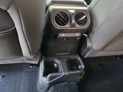 Used 2020 Jeep Wrangler Unlimited Sport S AWD/4WD image 10