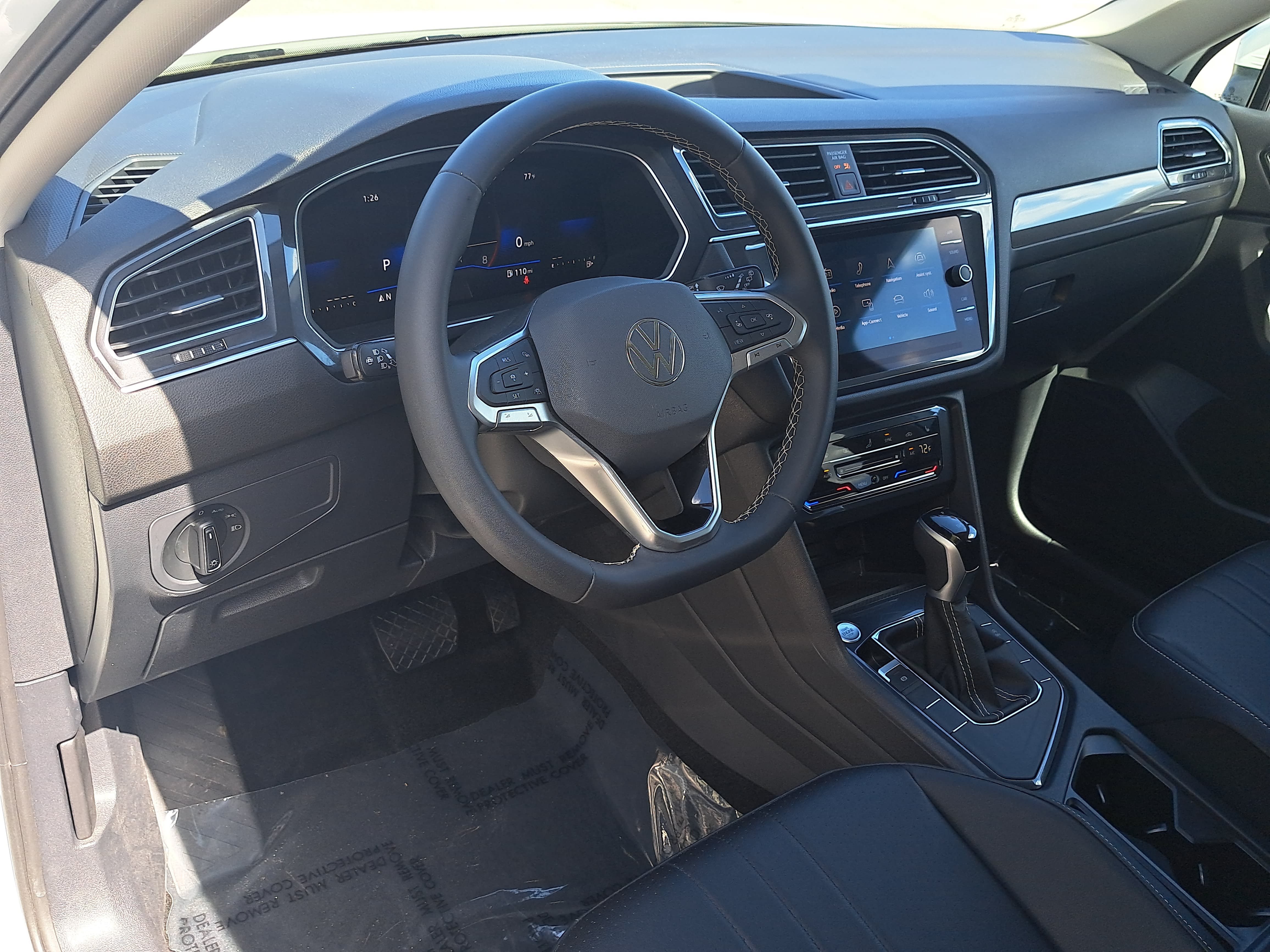 Certified 2023 Volkswagen Tiguan SE FWD image 16