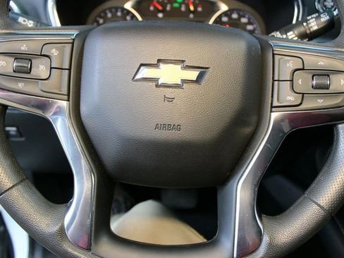 Used 2024 Chevrolet Blazer LT w/ Convenience Package FWD image 20