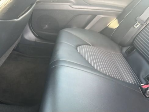 Used 2022 Toyota Camry SE FWD image 37