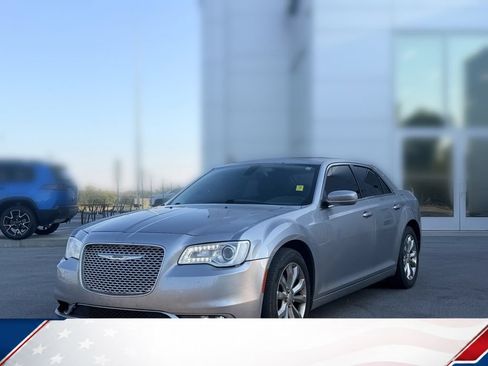 Used 2016 Chrysler 300 Limited w/ Driver Convenience Group AWD/4WD image 2