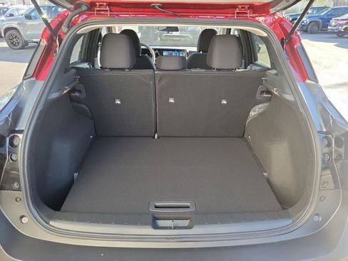 New 2026 Nissan Kicks SV image 12