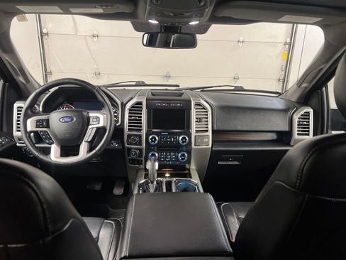 Used 2016 Ford F150 Lariat w/ Equipment Group 502A Luxury AWD/4WD image 8