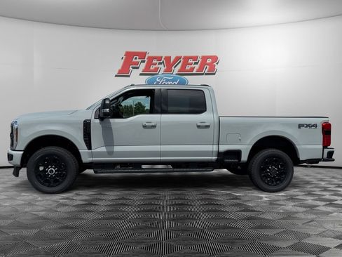 New 2026 Ford F250 XLT w/ XLT Premium Package AWD/4WD image 2
