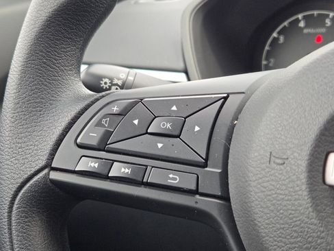 Used 2025 Nissan Altima 2.5 S FWD image 24