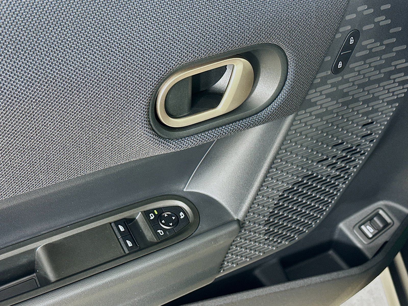 New 2026 MINI Cooper S FWD image 17