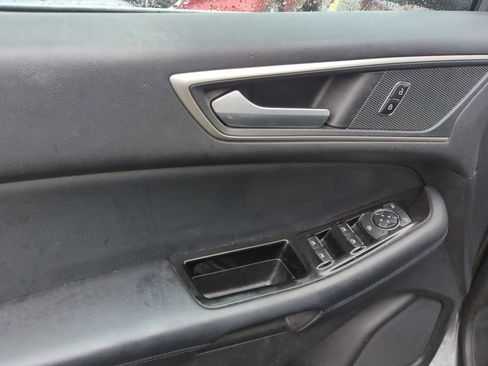 Used 2019 Ford Edge SEL w/ Equipment Group 201A image 8