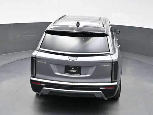 New 2026 Cadillac Vistiq Premium Luxury w/ LPO, Floor Liner Package image 30