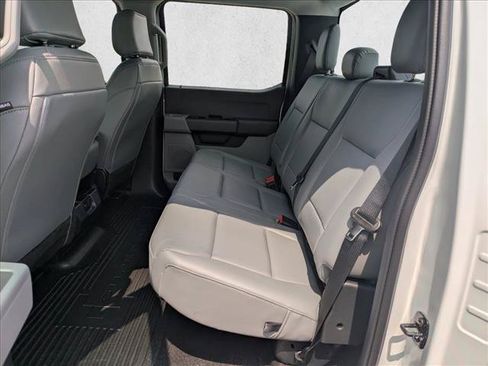 New 2026 Ford F250 XL w/ XL Off-Road Package AWD/4WD image 15