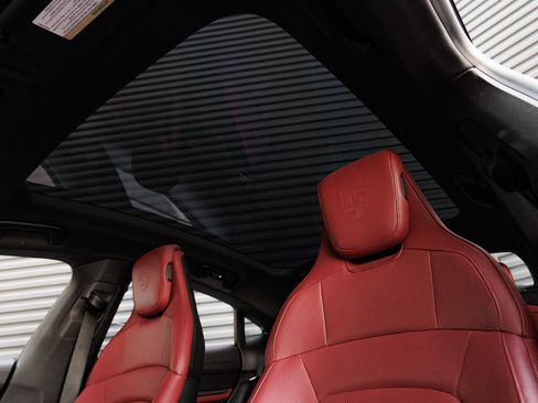 Certified 2023 Porsche Taycan RWD image 15