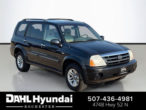 Used 2005 Suzuki XL7 4WD image 1