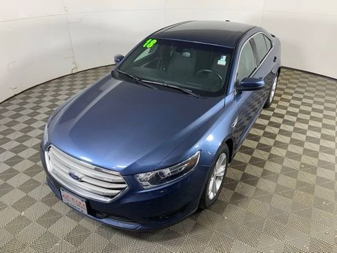 Used 2018 Ford Taurus SEL FWD image 14