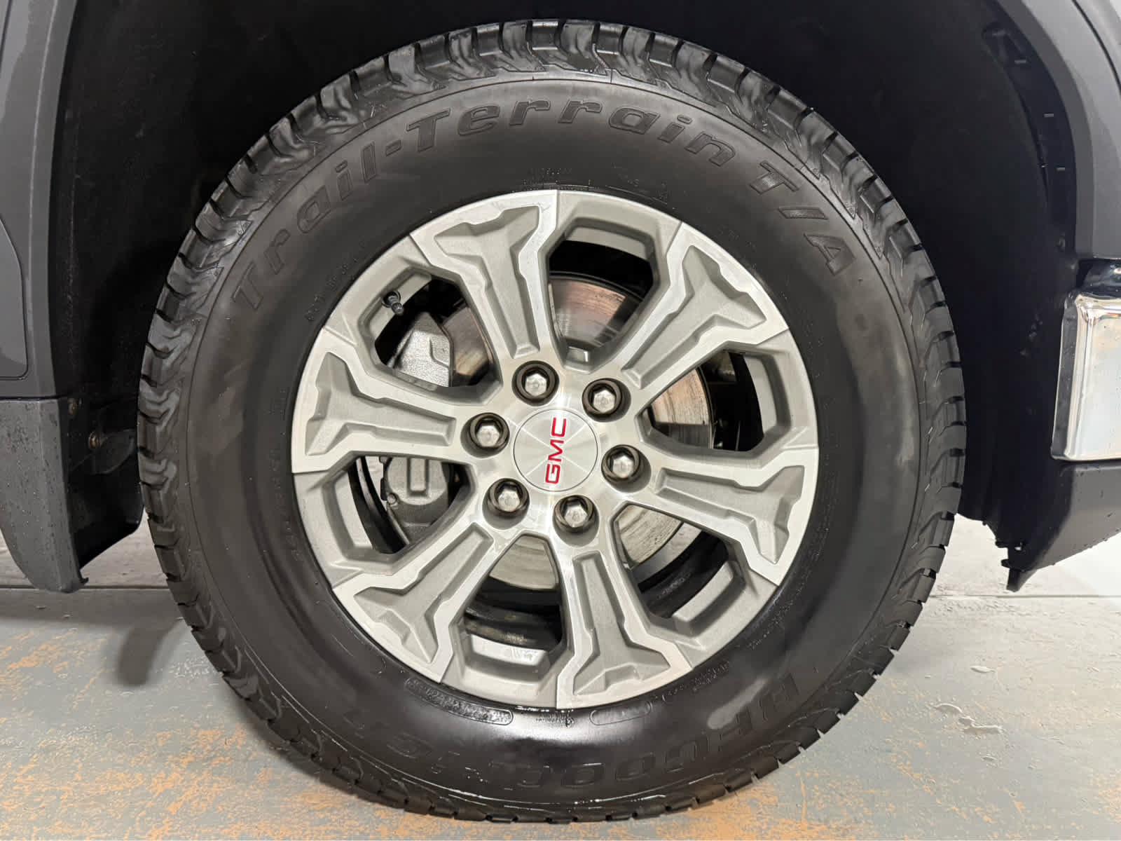 Used 2024 GMC Sierra 1500 SLT AWD/4WD image 10