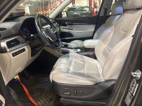 Used 2020 Kia Telluride SX FWD image 39