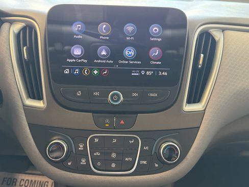 Used 2024 Chevrolet Malibu LT image 41