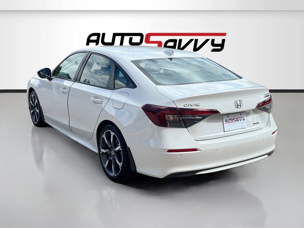 Used 2025 Honda Civic Sport Touring image 5