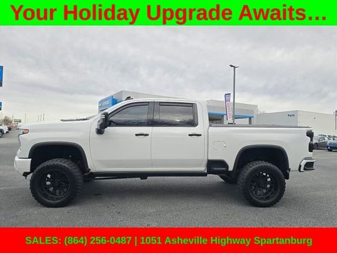 Used 2024 Chevrolet Silverado 2500 LTZ w/ LTZ Plus Package image 8