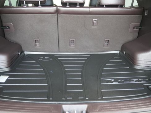 Used 2011 Hyundai Tucson GLS image 20