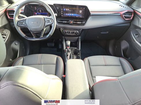 Used 2025 Chevrolet TrailBlazer RS w/ Convenience Package image 7
