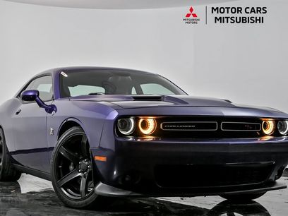 Used 2016 Dodge Challenger R/T Scat Pack w/ Leather Interior Group