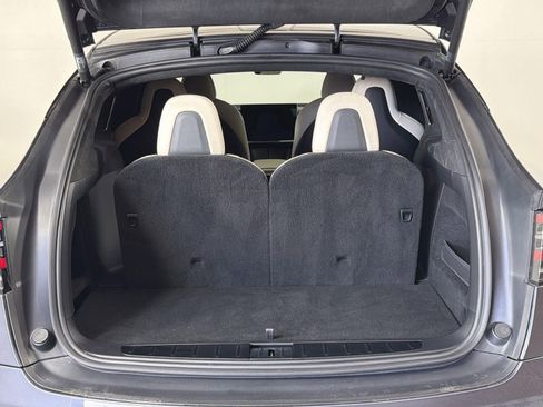 Used 2023 Tesla Model X AWD/4WD image 30